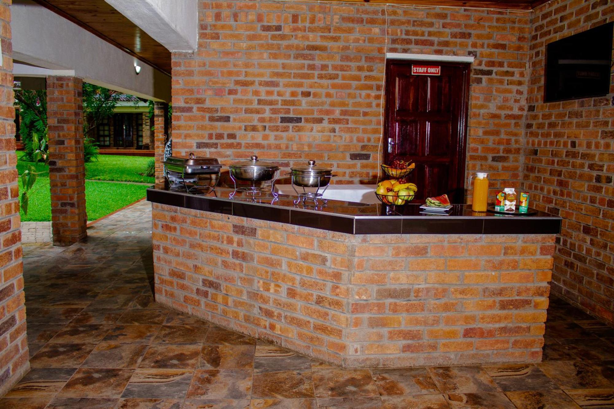 Matilinda Lodge Bulawayo Kültér fotó