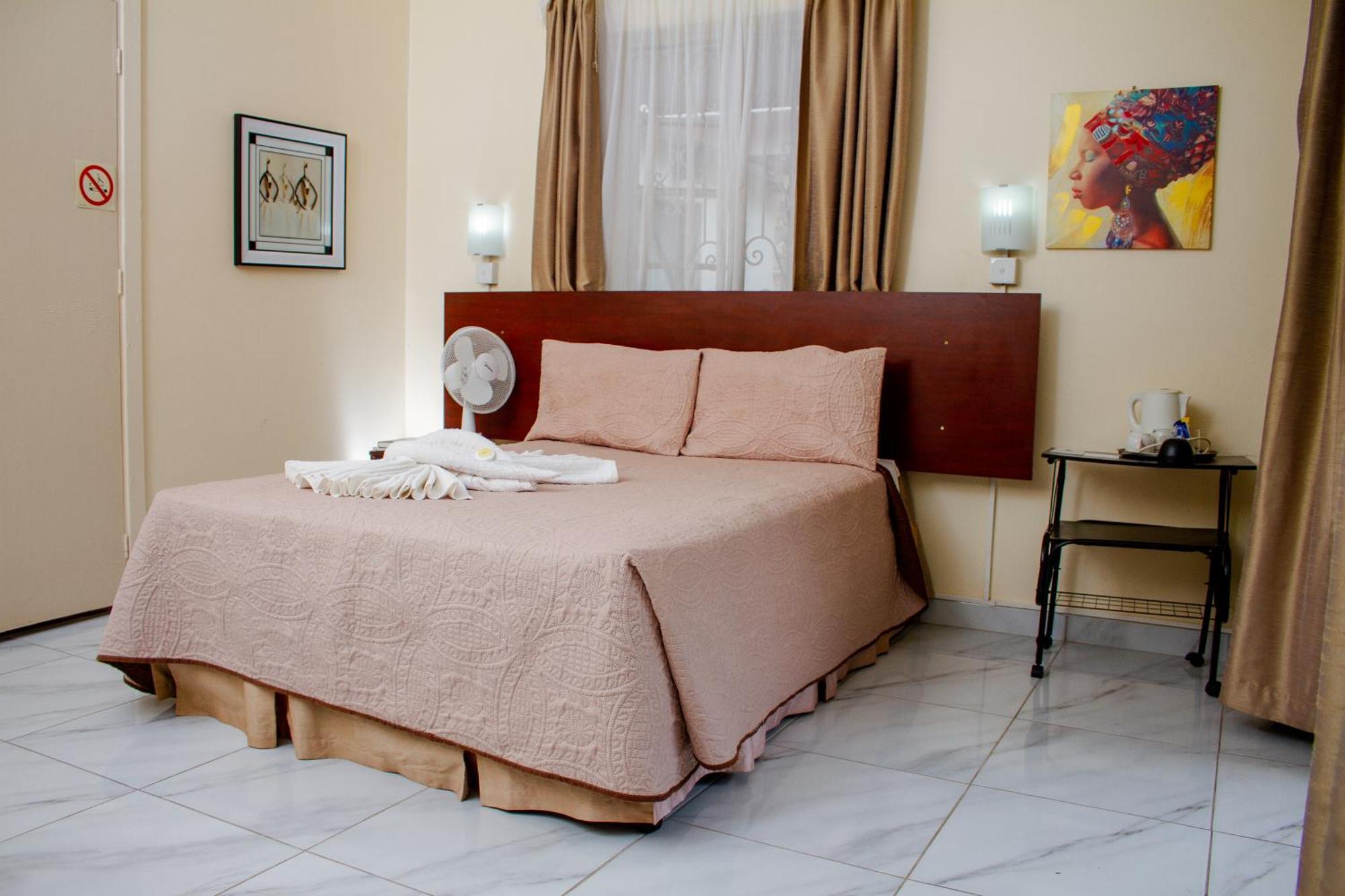 Matilinda Lodge Bulawayo Kültér fotó
